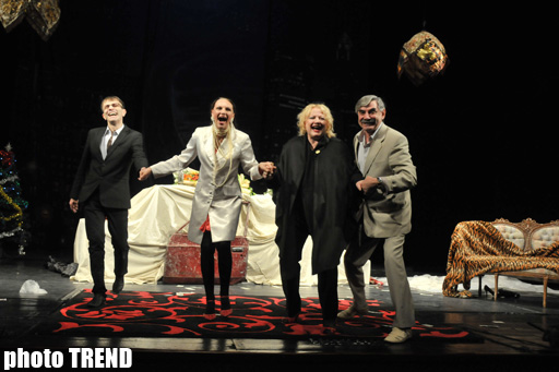 Потусторонняя любовь в Рождество российских звезд в Баку (фотосессия)