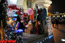 Новогодние улицы Баку - как встретить год Дракона, гороскоп (фотосессия)