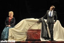 Потусторонняя любовь в Рождество российских звезд в Баку (фотосессия)