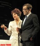 Потусторонняя любовь в Рождество российских звезд в Баку (фотосессия)