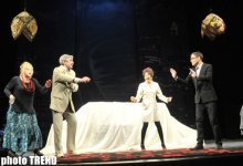 Потусторонняя любовь в Рождество российских звезд в Баку (фотосессия)