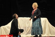 Потусторонняя любовь в Рождество российских звезд в Баку (фотосессия)