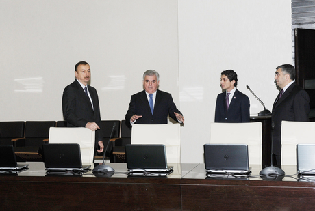 Президент Азербайджана принял участие в открытии Центра интеллектуального управления транспортом (ФОТО)