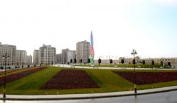 Президент Ильхам Алиев принял участие в открытии парка и музыкального огненного фонтана на столичном проспекте Гейдара Алиева (ФОТО)