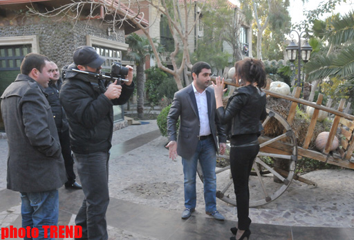 Новый клип Иззета Багирова и Аян Бабакишиевой (видео)