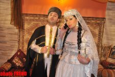 Новый клип Иззета Багирова и Аян Бабакишиевой (видео)