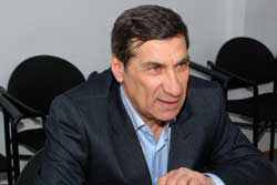 Трагедия в семье Арифа Гулиева: "Не дай Бог ни одному родителю увидеть смерть своего ребенка" (обновлено)