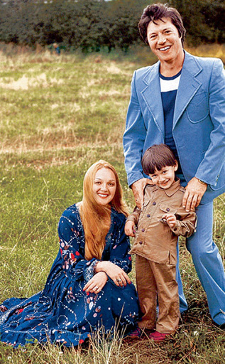 Евгений Жариков и Наталья Гвоздикова - история любви Ёжика и Гвоздики (фотосессия)