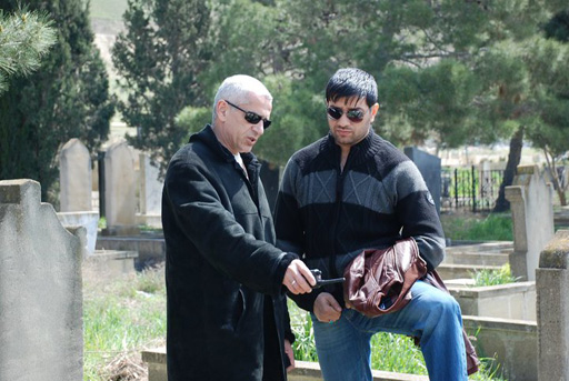 В Баку покажут "Дополнительное влияние" Эльхана Джафарова (фотосессия)