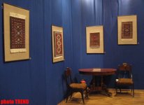 В Баку представлены миниатюрные ковры: "Старинные эскизы в новом облике" (фотосессия)