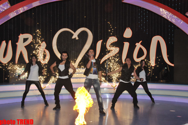 Финалист нацотбора "Евровидения" Орхан Керимли: "Вместе мы одолеем любые высоты" (фотосессия)