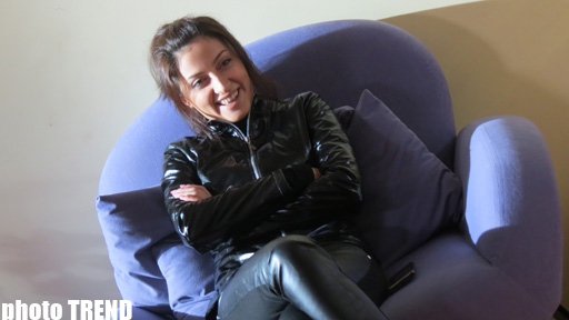 Аян Бабакишиева и кинокомпания "Бута фильм" реализовали оригинальный проект (фотосессия)