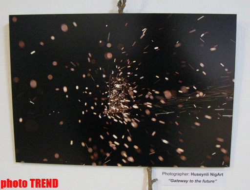 В Баку показали "Абстрактную реальность" (фотосессия)