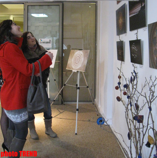 В Баку показали "Абстрактную реальность" (фотосессия)