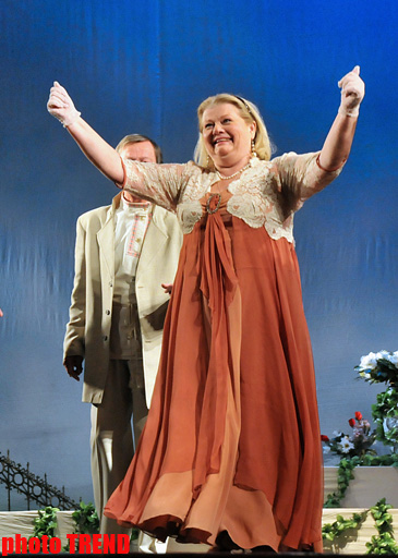 Баку и зрители очень понравились, зовите в гости еще - Ирина Муравьева (фотосессия)