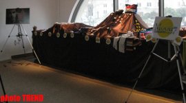 В Баку показали "Абстрактную реальность" (фотосессия)