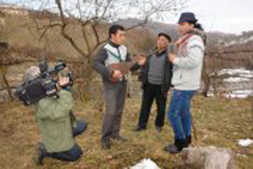 Телеведущий Забир Алиев о великолепии деревенской жизни: "Там все настоящее!" (фотосессия)