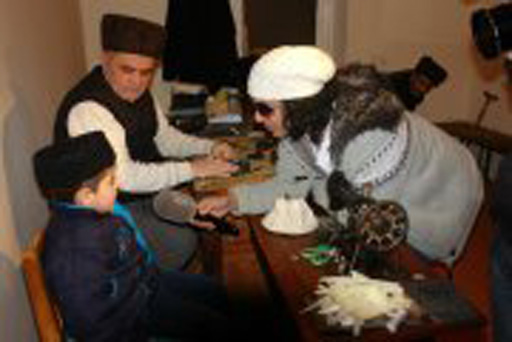 Телеведущий Забир Алиев о великолепии деревенской жизни: "Там все настоящее!" (фотосессия)