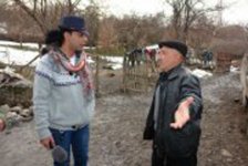 Телеведущий Забир Алиев о великолепии деревенской жизни: "Там все настоящее!" (фотосессия)