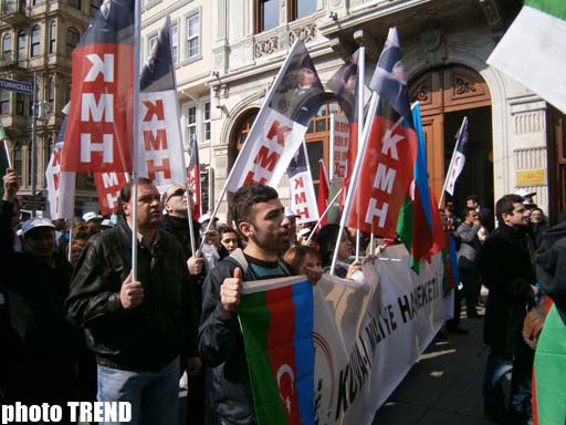 На центральной площади Стамбула начался митинг, посвященный 20-летию  Ходжалинского геноцида (ФОТО)