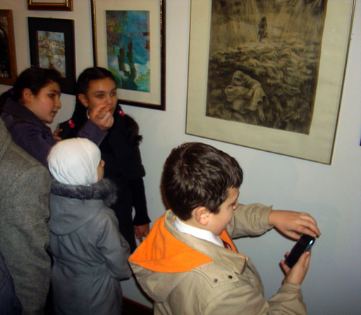 "ХОДЖАЛЫ - 20 лет трагедии" - в рисунках юных художников (фотосессия)