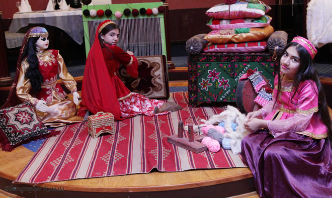 Заслуженная артистка Азербайджана Тунзаля Алиева - обряд нанесения хны (фотосессия)