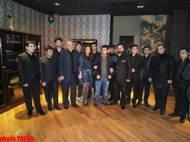 Хумар Гадимова представила философский проект "Крик любви" с участием Расима Балаева и Самира Джафарова (фотосессия)