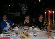 Хумар Гадимова представила философский проект "Крик любви" с участием Расима Балаева и Самира Джафарова (фотосессия)