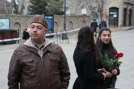 В древней части Баку состоится акция "Каждой женщине - по цветку" (фото)