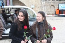 В древней части Баку состоится акция "Каждой женщине - по цветку" (фото)