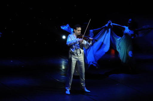 "Золотая скрипка" из Азербайджана покоряет Россию (фото)