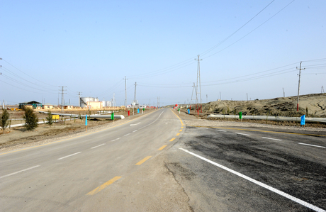 Президент Ильхам Алиев: Сальян станет одним из красивейших городов этого региона и Азербайджана (версия 2) (ФОТО)