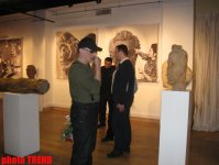 В Баку открылась выставка, посвященная памяти Эльмиры Гусейновой: "Моя мать рано ушла из жизни" (фотосессия)