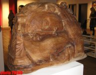 В Баку открылась выставка, посвященная памяти Эльмиры Гусейновой: "Моя мать рано ушла из жизни" (фотосессия)