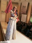 В Баку прошло дефиле азербайджанской национальной одежды - танцоры стали моделями (фотосессия)