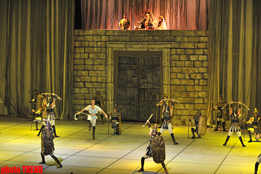 "Огни Анатолии" представили в Баку легендарную Трою (фотосессия)