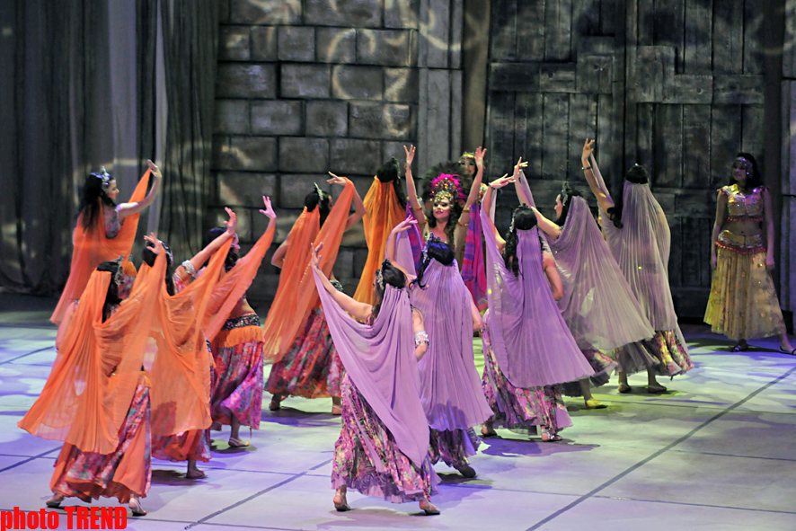 "Огни Анатолии" представили в Баку легендарную Трою (фотосессия)