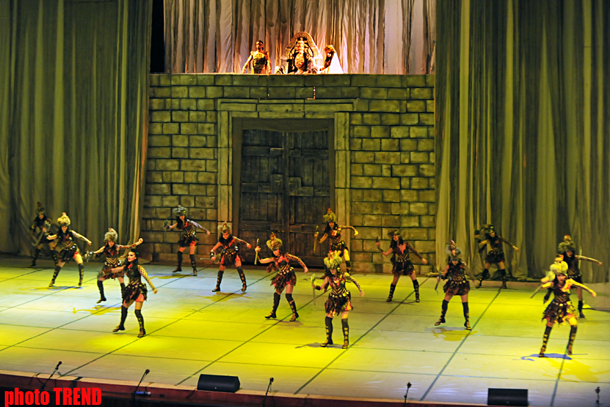 "Огни Анатолии" представили в Баку легендарную Трою (фотосессия)