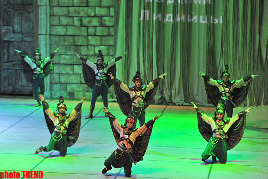 "Огни Анатолии" представили в Баку легендарную Трою (фотосессия)