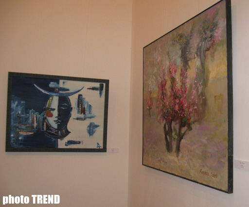 В Баку открылась выставка "Краски Новруза": "Тепло работ согреет души" (фотосессия)