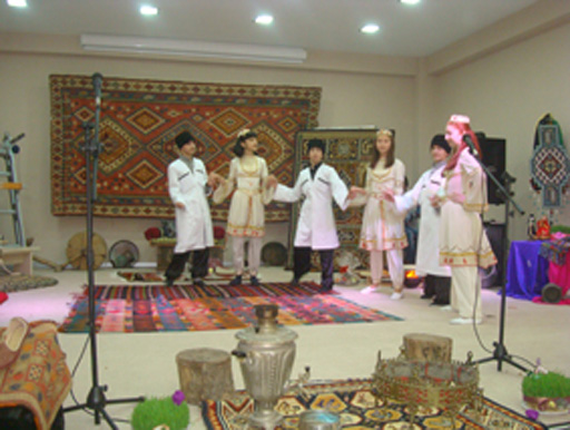 Самый вкусный праздник бакинских школьников (фотосессия)