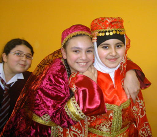 Самый вкусный праздник бакинских школьников (фотосессия)