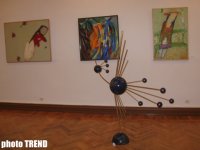 В Баку открылась выставка "Краски Новруза": "Тепло работ согреет души" (фотосессия)