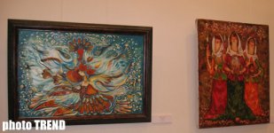 В Баку открылась выставка "Краски Новруза": "Тепло работ согреет души" (фотосессия)