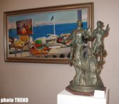 В Баку открылась выставка "Краски Новруза": "Тепло работ согреет души" (фотосессия)