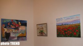 В Баку открылась выставка "Краски Новруза": "Тепло работ согреет души" (фотосессия)