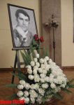 В Баку отметили 75-летие Фикрета Ахадова: "Художник - счастливый человек" (фотосессия)