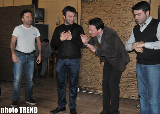 Благодаря КВН стал более оперативным и остроумным - Акпер Ализаде (фотосессия)