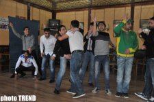 Благодаря КВН стал более оперативным и остроумным - Акпер Ализаде (фотосессия)