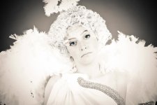 Аян Бабакишиева реализовала новый проект "Весна и Амур" (фотосессия)